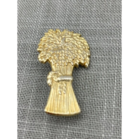 Harvest Brooch Shiny Goldtone Fall Autumn Wheat - Picture 4 of 6